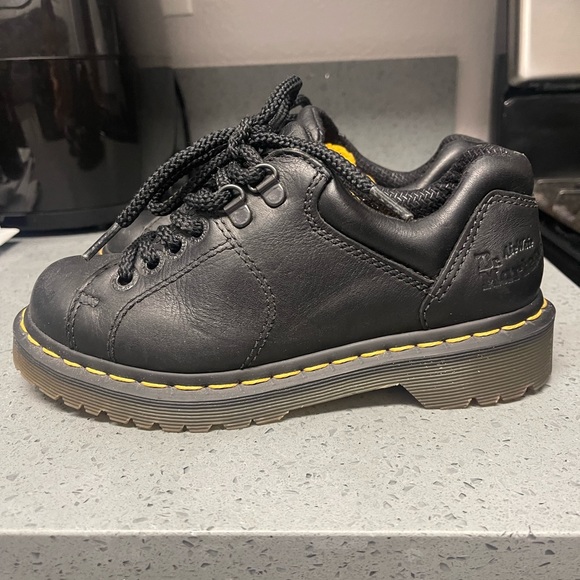 Women’s Dr. Marten shoes. Black size 5 - Picture 7 of 12